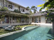 Villa Sky Li, View of Villa from the Pool